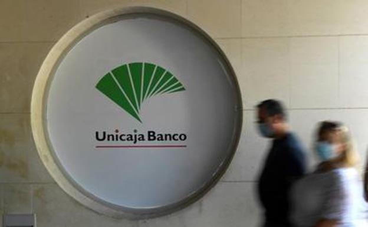 Unicaja y la mayoría sindical llegan a un preacuerdo sobre el ERE