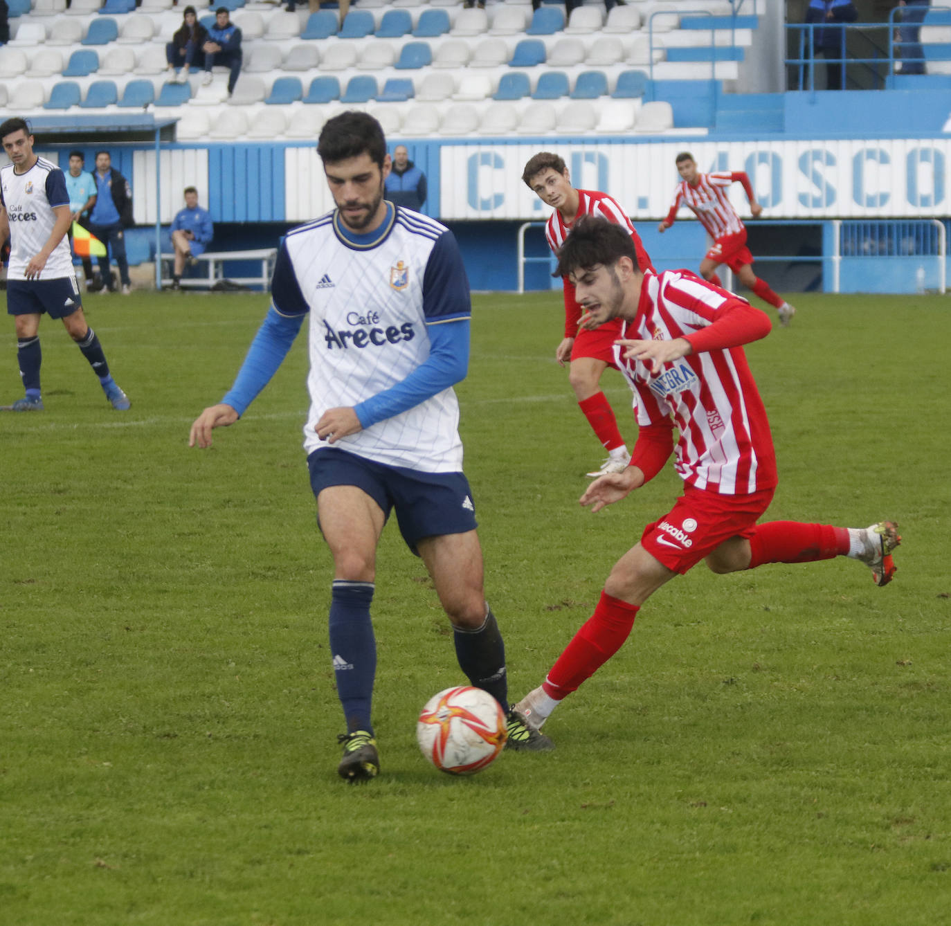 Fotos: Las mejores jugadas del Sporting B-Mosconia