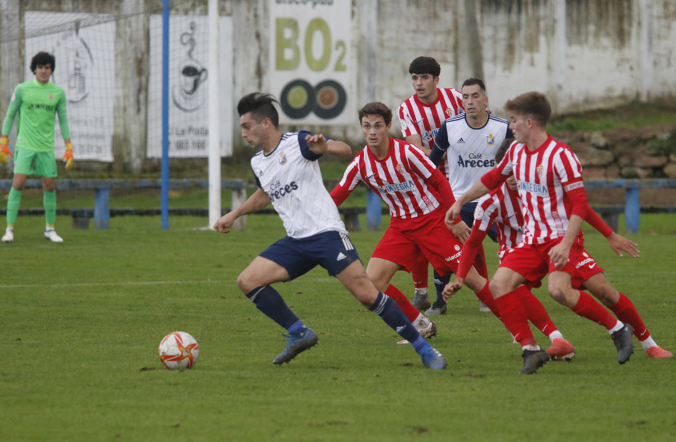 Fotos: Las mejores jugadas del Sporting B-Mosconia