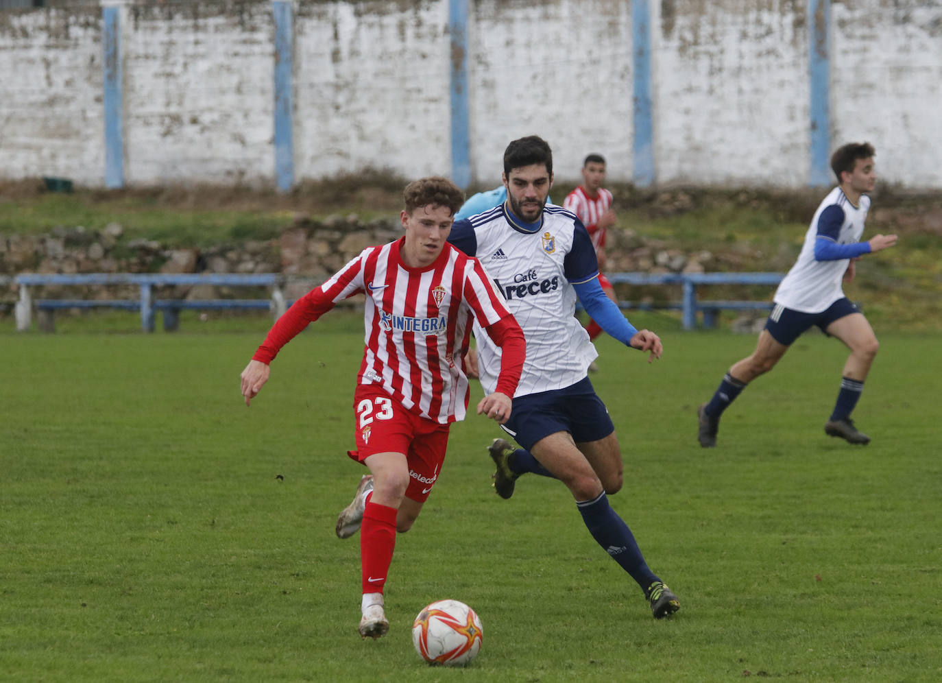 Fotos: Las mejores jugadas del Sporting B-Mosconia