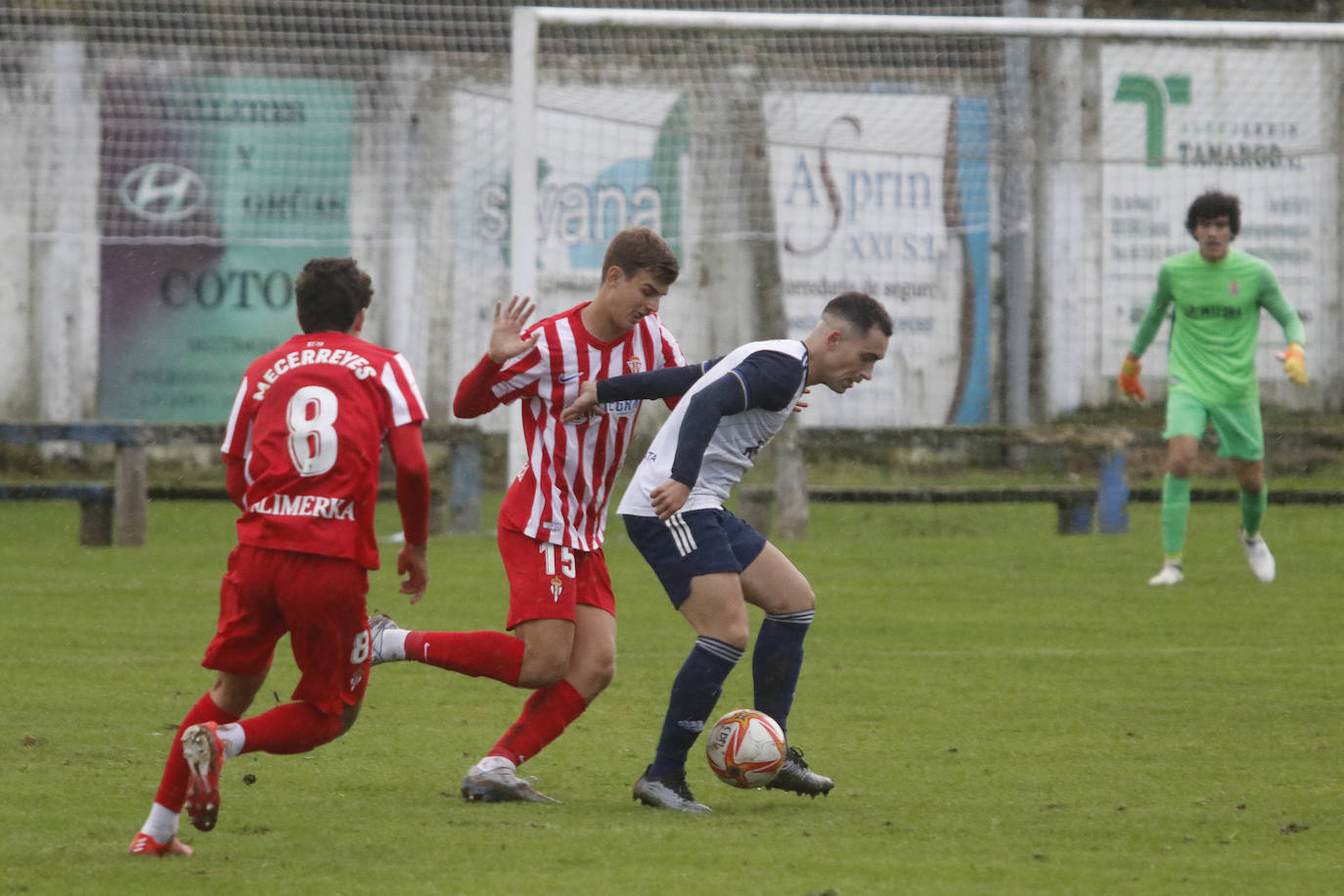 Fotos: Las mejores jugadas del Sporting B-Mosconia