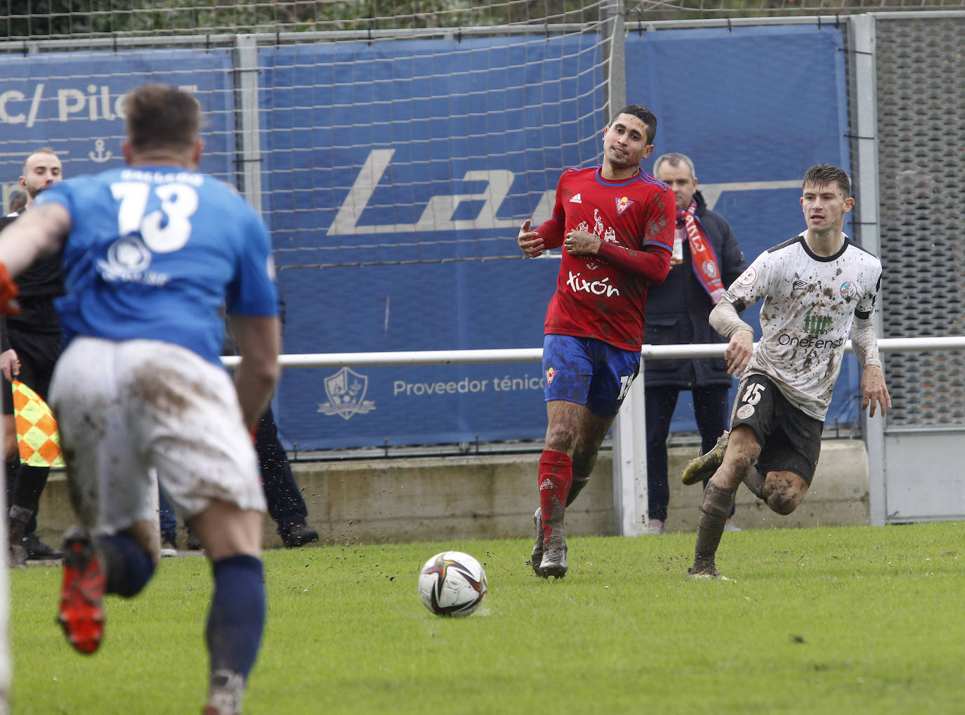 Fotos: Las mejores jugadas de la victoria del Ceares contra el Salamanca