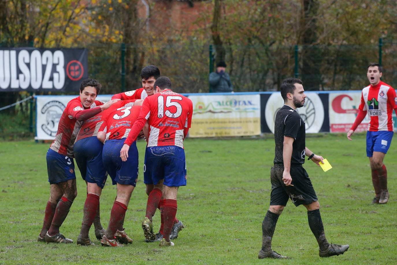 Fotos: Las mejores imágenes del Titánico-Colunga en Las Tolvas