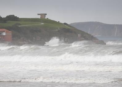 Imagen secundaria 1 - Playa de San Lorenzo, en Gijón. 