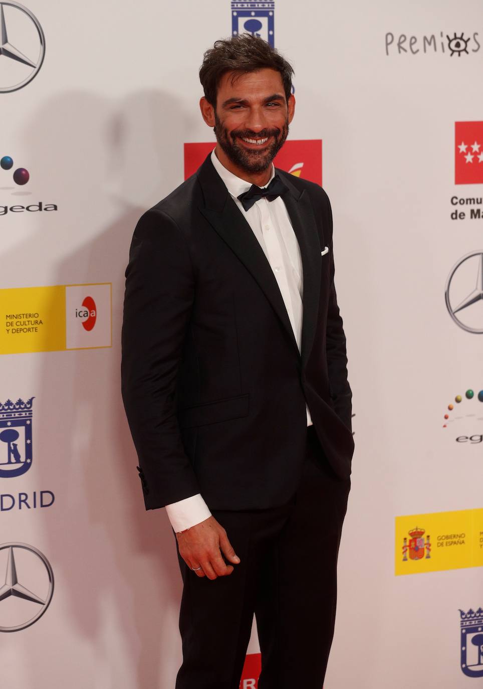 Los Premios José María Forqué han celebrado su 27 edición con 'El buen patrón' (mejor película) y 'Hierro' (mejor serie) como grandes triunfadoras de la noche. La alfombra roja ha estado repleta de grandes celebridades, como la actriz asturiana Paula Echevarría, Javier Cámara (mejor interpretación masculina) o Blanca Portillo (mejor interpretación femenina). 