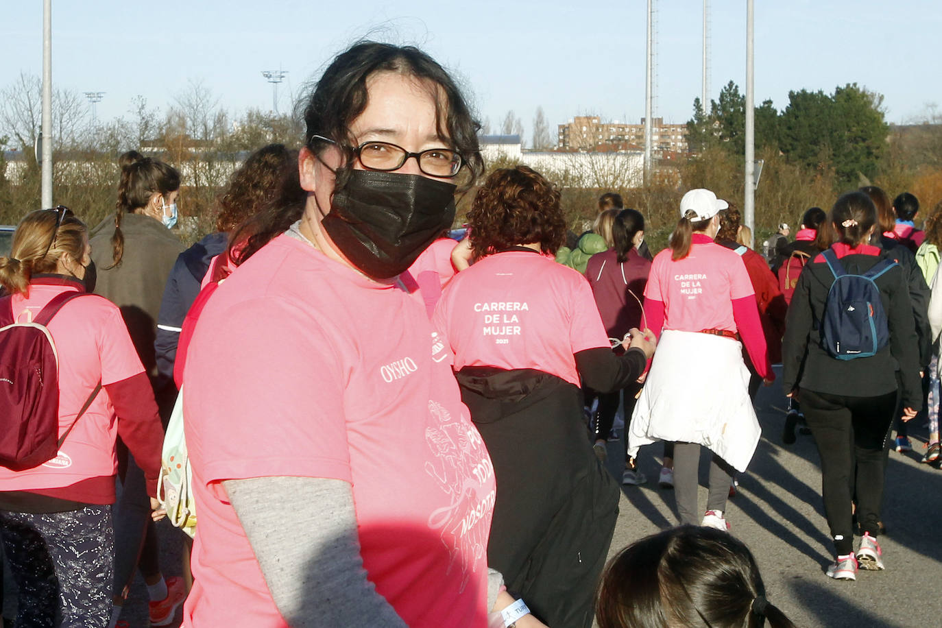 3.500 corredoras han participado este domingo en la Carrera de la Mujer celebrada en las calles de Gijón 