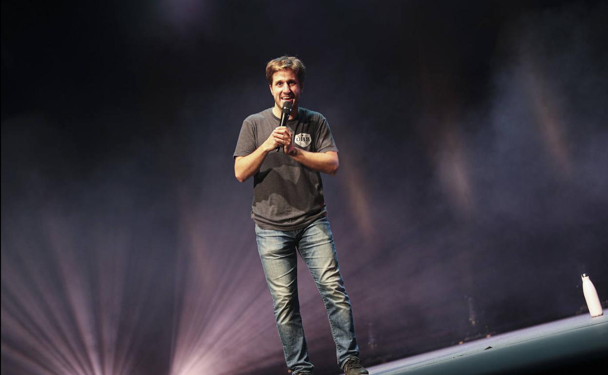 «La hora de Pablo Ibarburu» llega al Centro Cultural Internacional Oscar Niemeyer el sábado 18 de diciembre. 