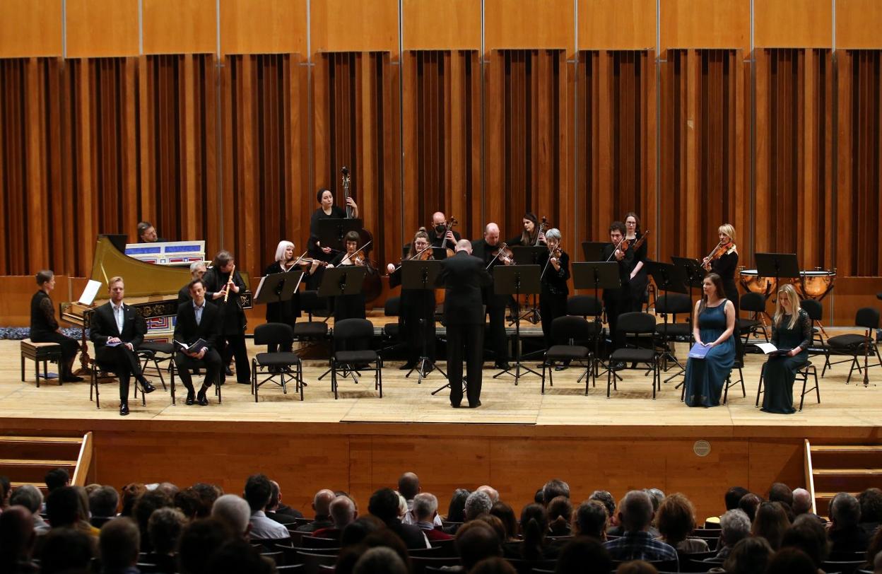 Los mejores sentimientos navideños llenaron ayer el Auditorio Príncipe en forma de melodías. 
