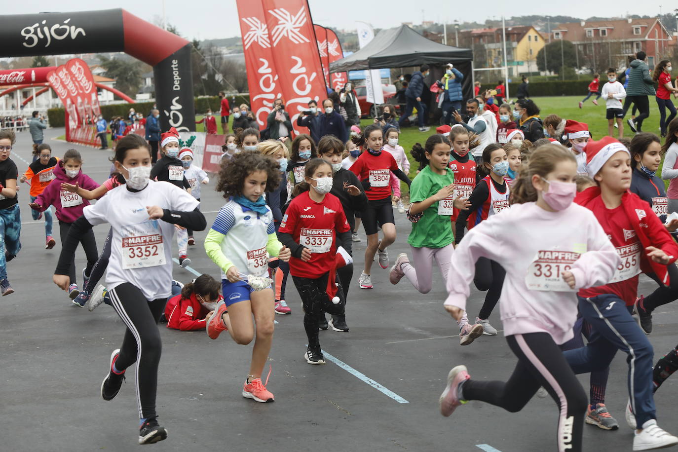 Fotos: Así fue la Carrera de Nochebuena de los niños