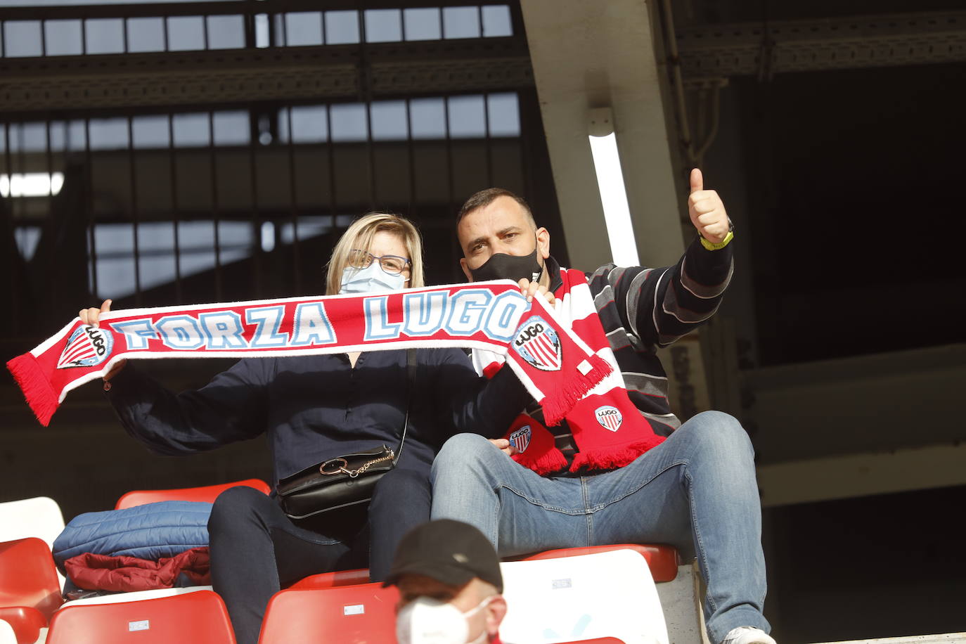 Fotos: ¿Estuviste en el Sporting - Lugo? ¡Búscate!