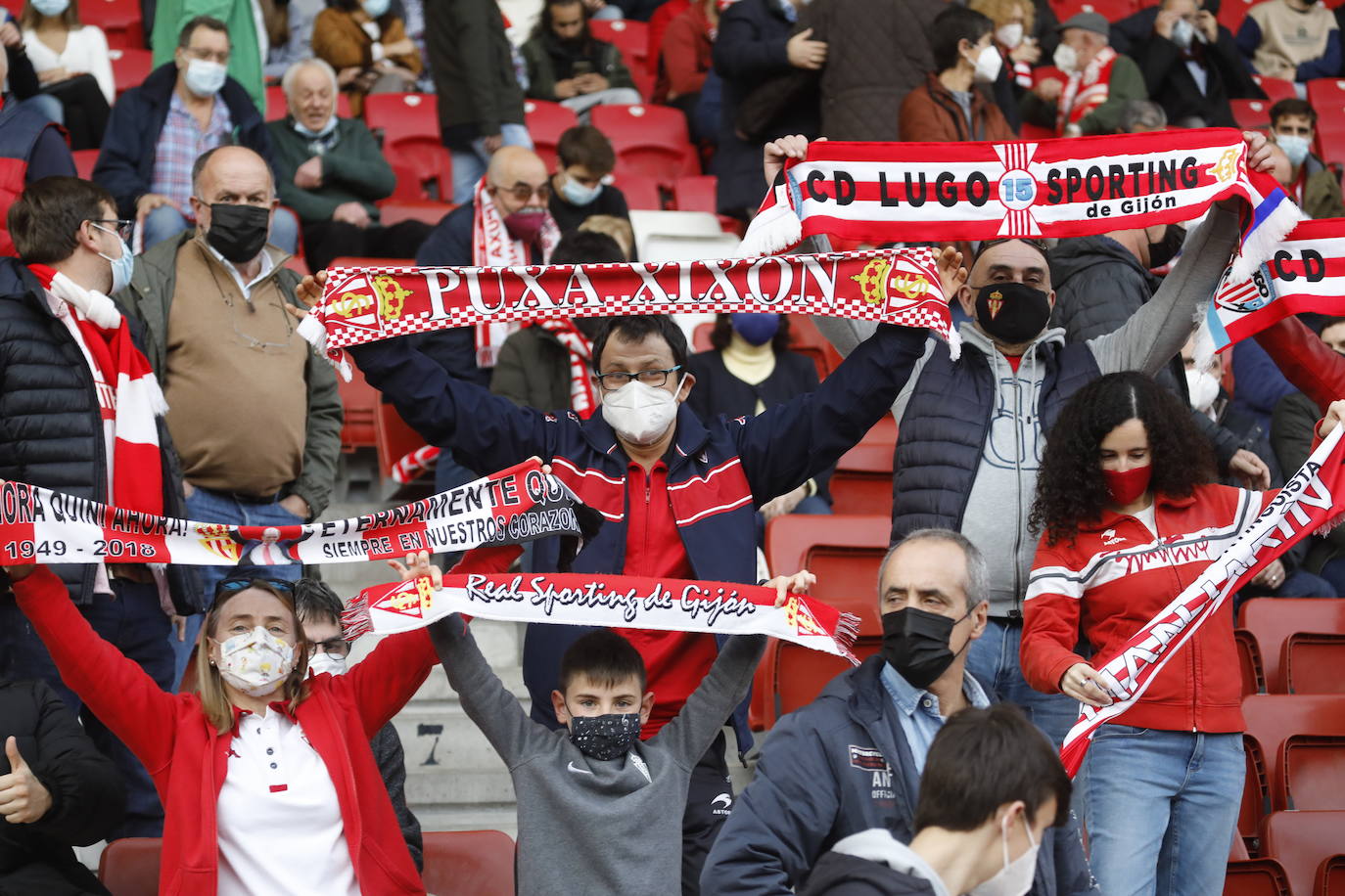 Fotos: ¿Estuviste en el Sporting - Lugo? ¡Búscate!