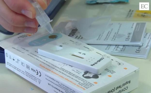 Vídeo | Coronavirus: Así se hace el test en saliva de antígenos