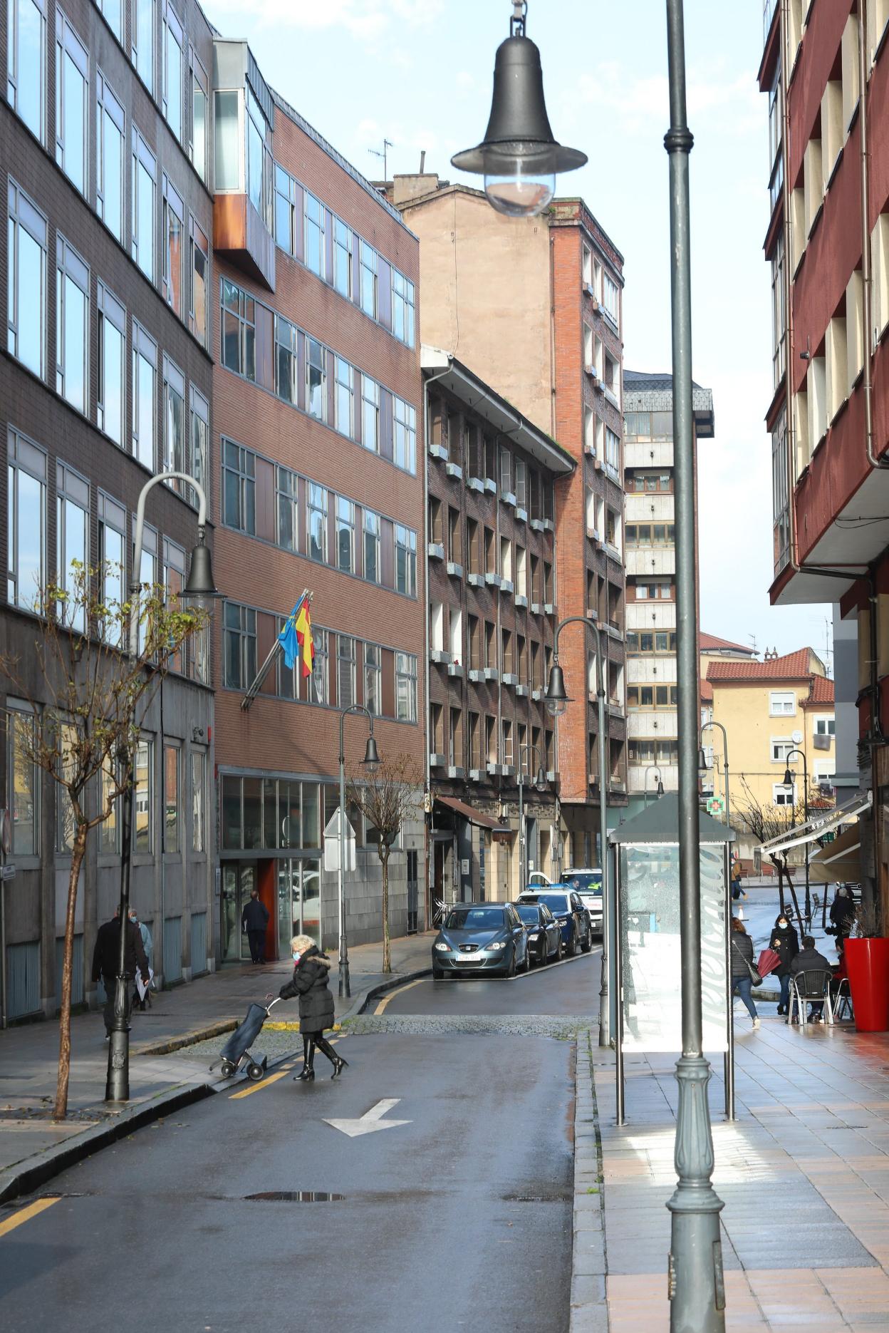 El juzgado número 7 autoriza a la madre a vacunar a la menor. 