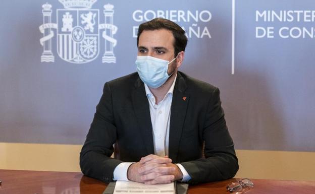 Alberto Garzón da positivo por la covid-19 y cancela su agenda