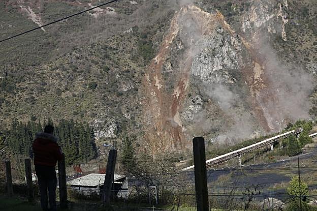 Dos meses recalculando la ruta en el corredor del Narcea 