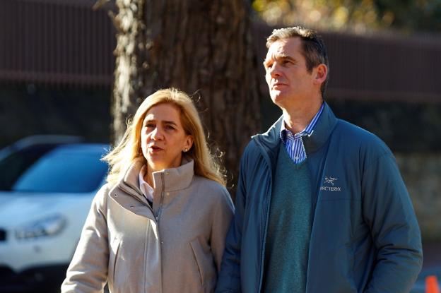 La infanta Cristina e Iñaki Urdangarin se separan con cuarenta palabras