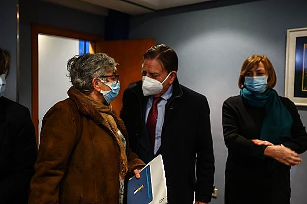 Ana González: «La Universidad es un bien común de Asturias, no de un concejo»