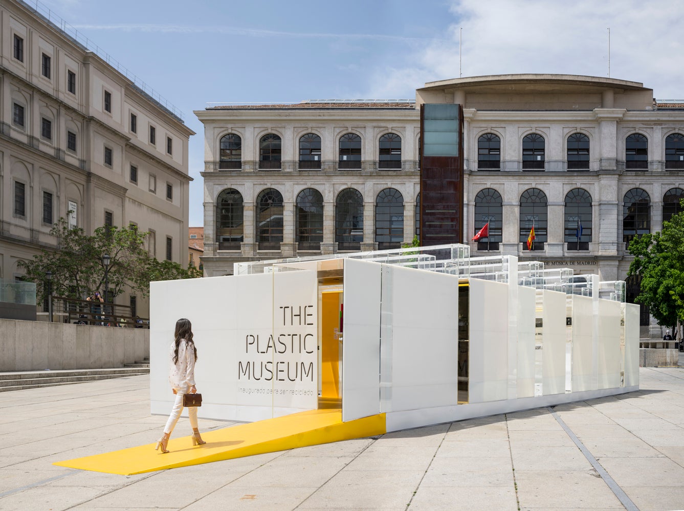 El Museo del Plástico / delavegacanolasso. Madrid.