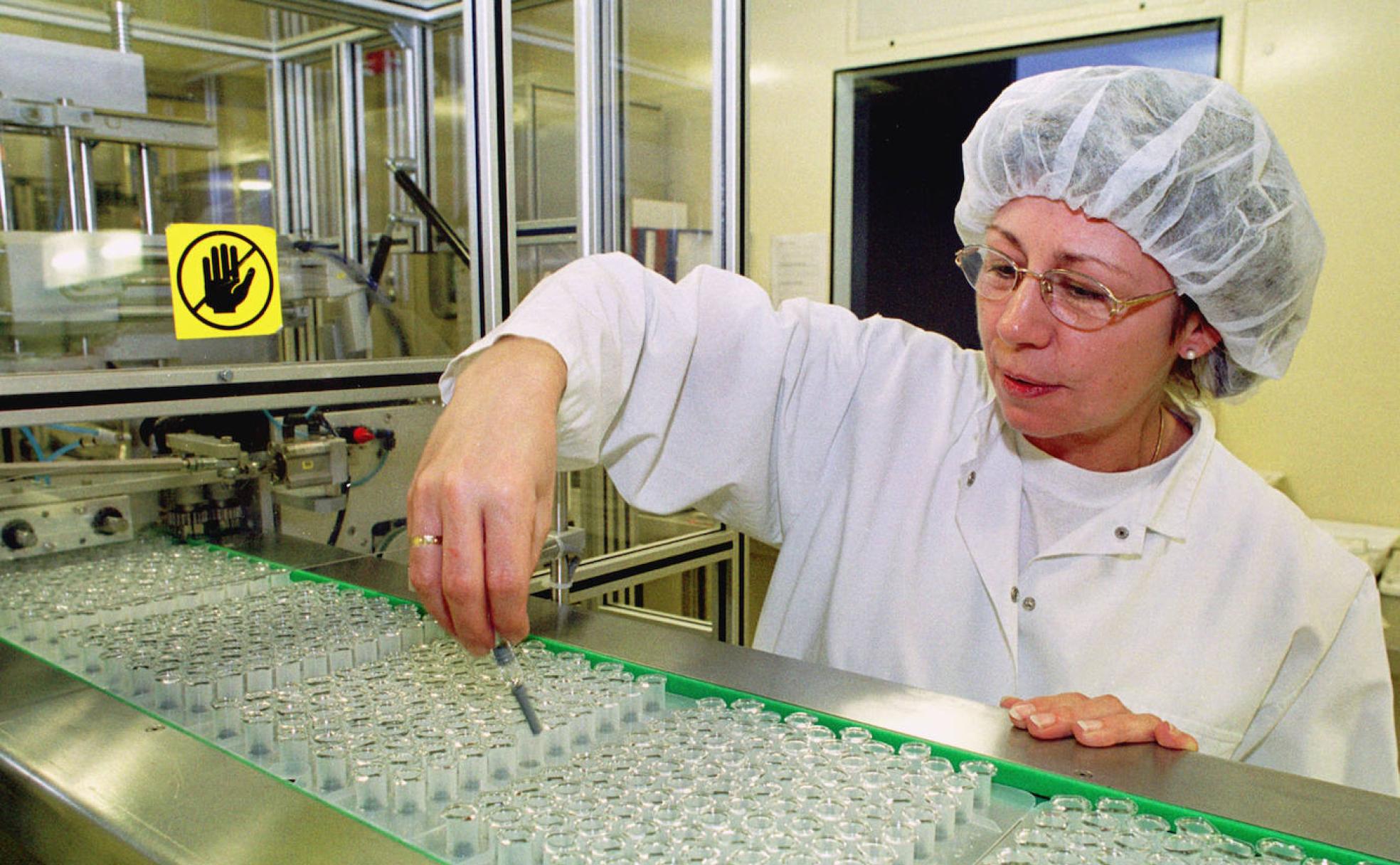 Empleada de una empresa farmaceútica 