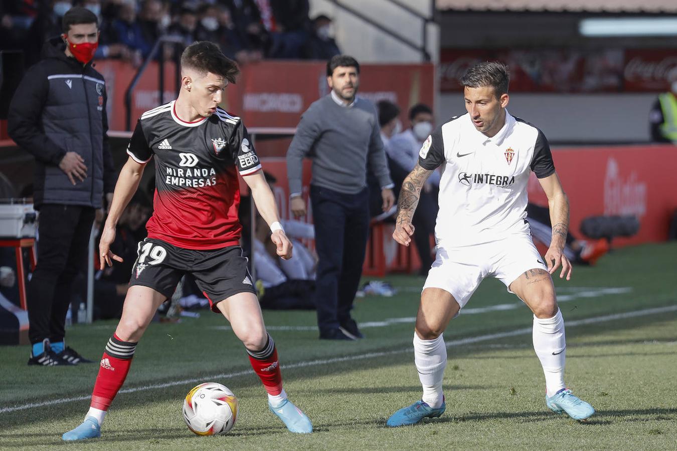 Djuka, Aitor y Rivera firman los tantos rojiblancos en un buen partido de los hombres de Gallego