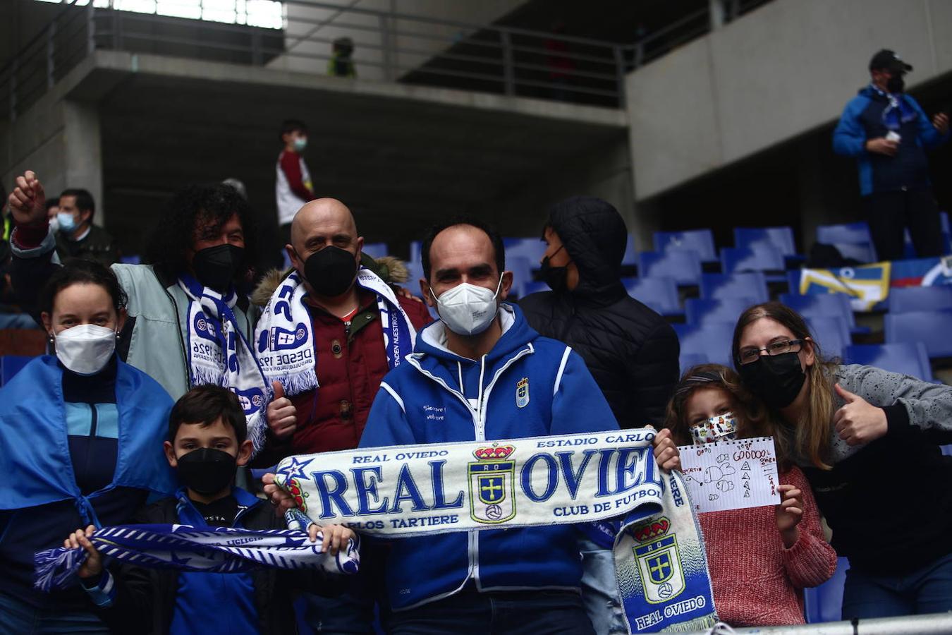 Fotos: ¿Estuviste en el Real Oviedo - Huesca? ¡Búscate!