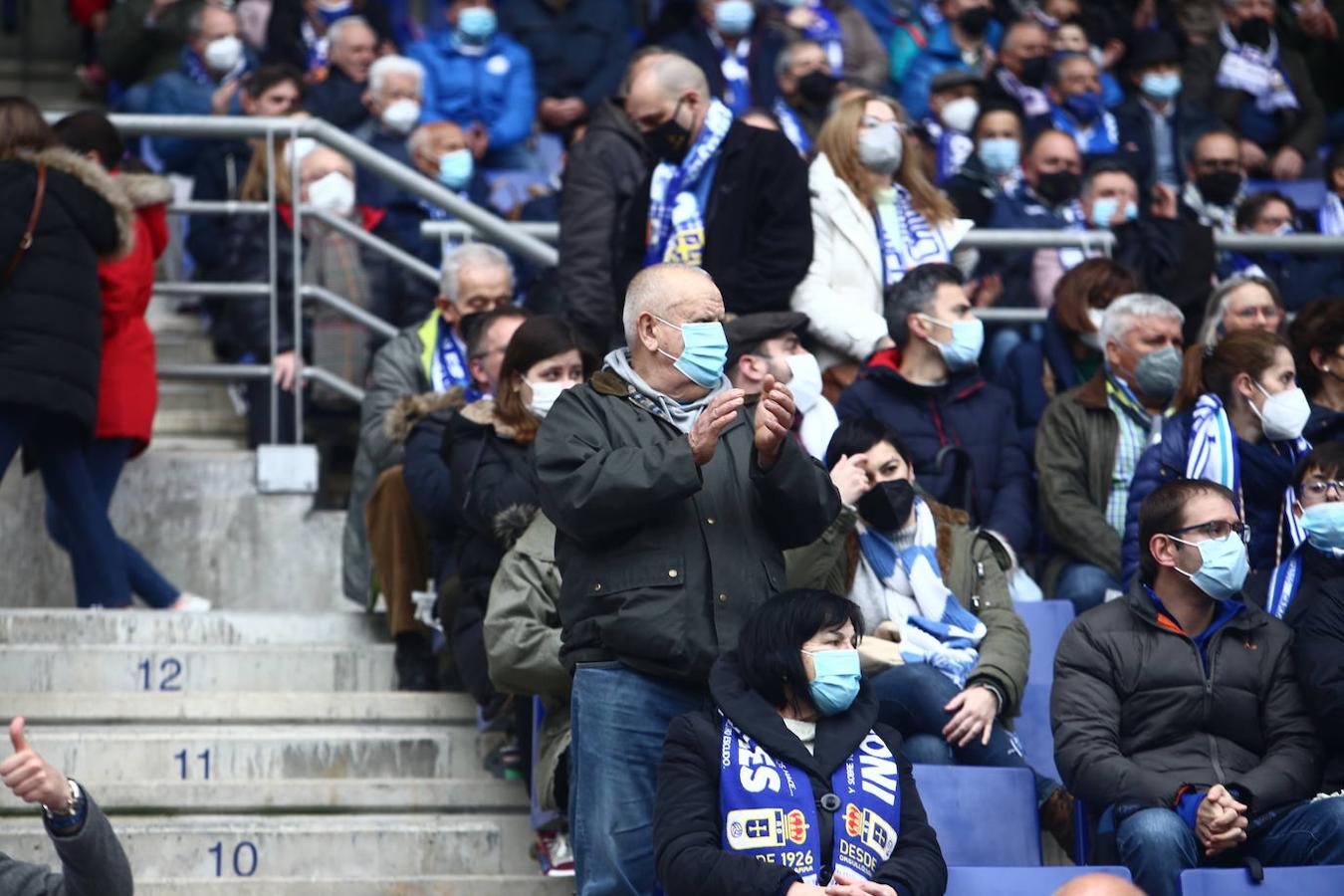 Fotos: ¿Estuviste en el Real Oviedo - Huesca? ¡Búscate!