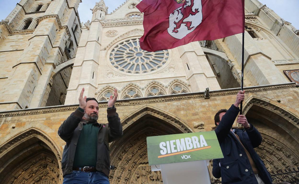 Santiago Abascal, en un mitin en León durante la campaña electoral de Castilla y León.