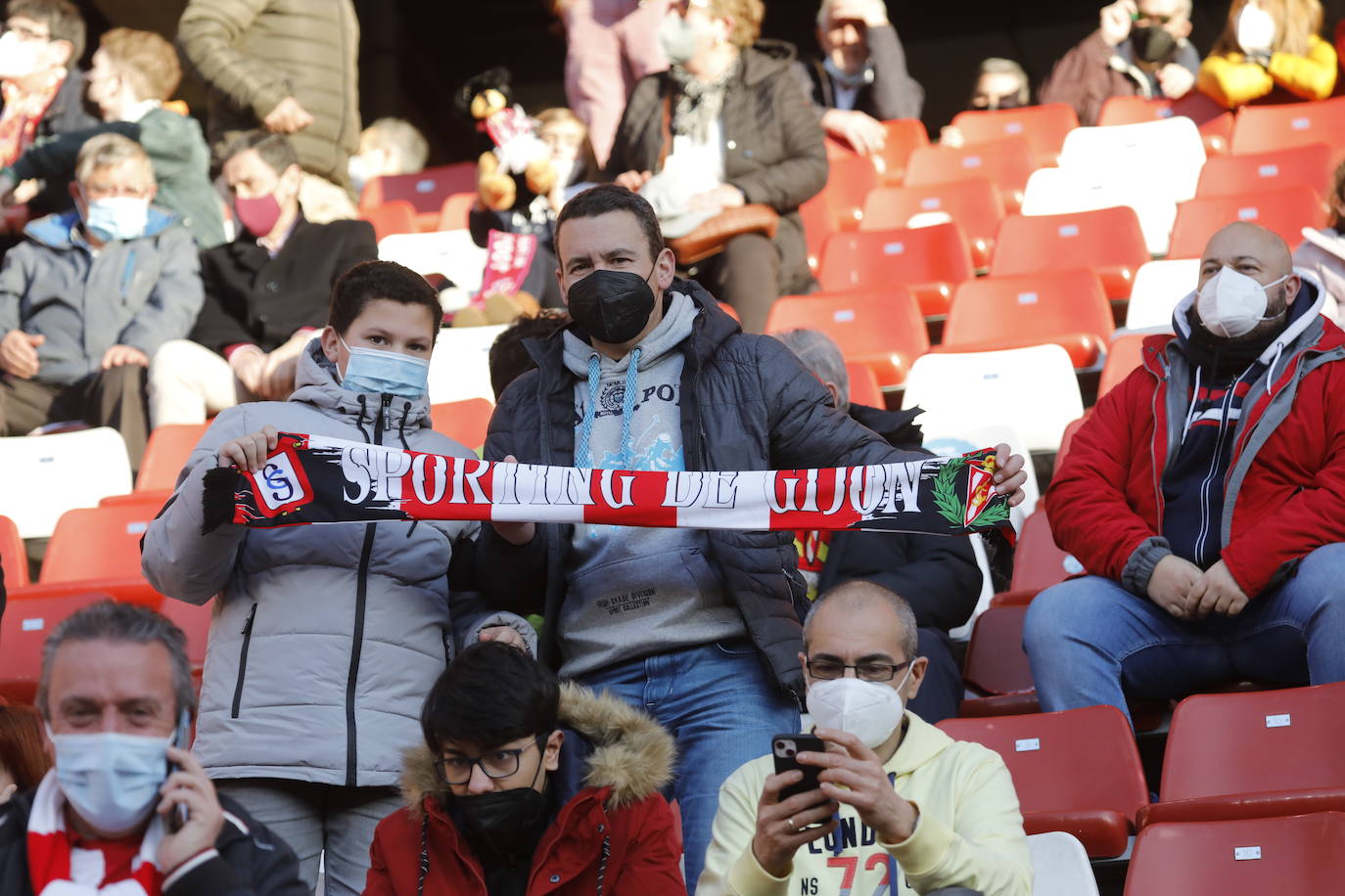 Fotos: ¿Estuviste en el Sporting-Ponferradina? ¡Búscate!