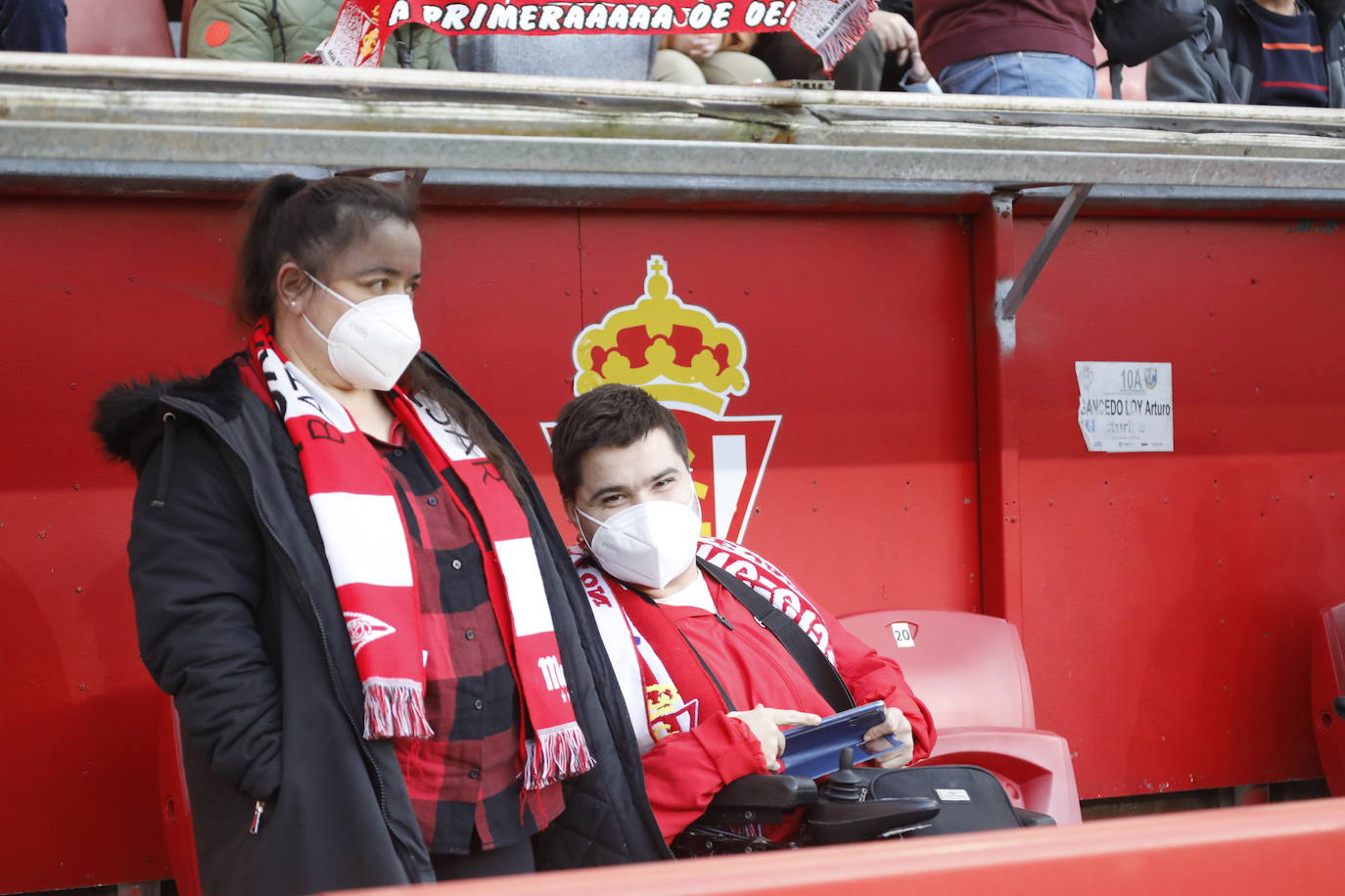 Fotos: ¿Estuviste en el Sporting-Ponferradina? ¡Búscate!