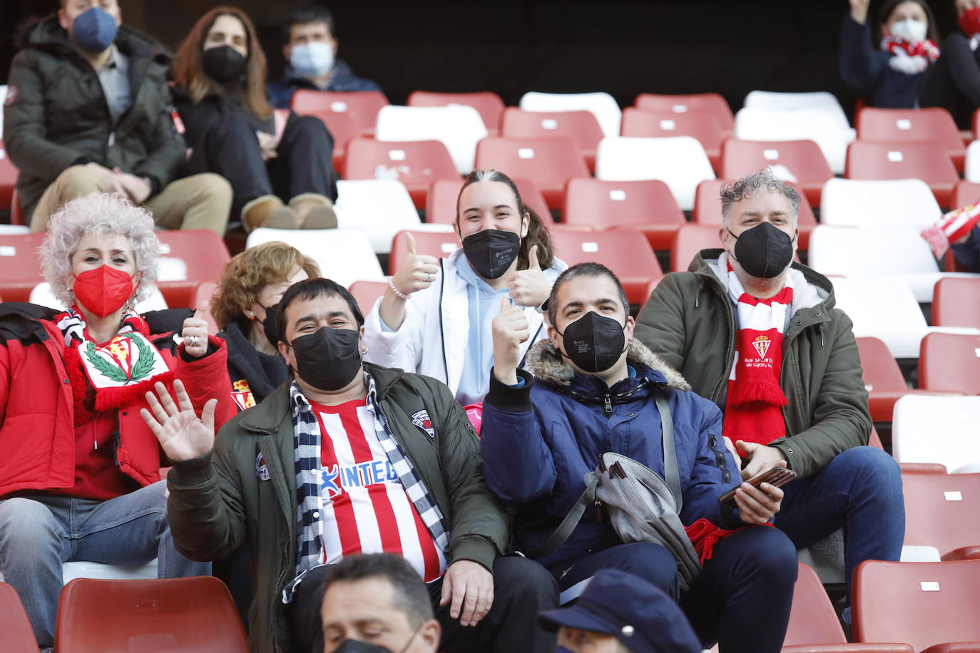 Fotos: ¿Estuviste en el Sporting-Ponferradina? ¡Búscate!