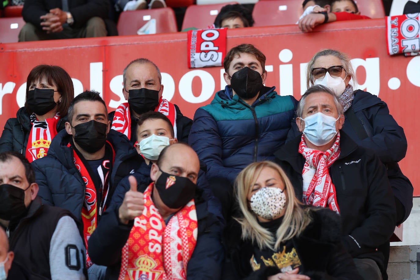 Fotos: ¿Estuviste en el Sporting-Ponferradina? ¡Búscate!