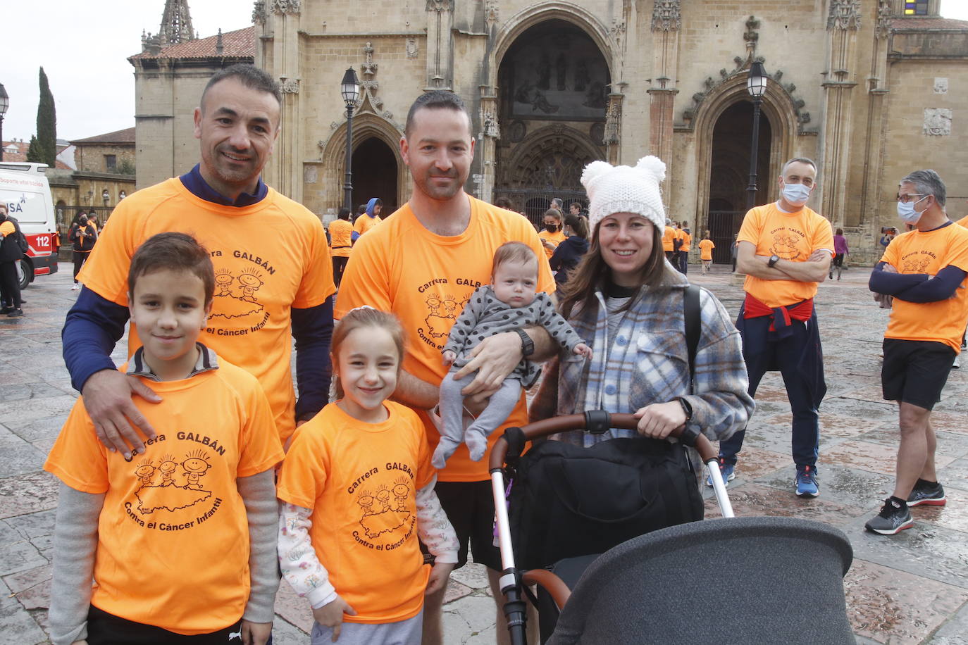 52 concejos de la región se visten de naranja en una carrera colectiva contra el cáncer infantil, organizada por la Asociación Galbán. El objetivo, recaudar fondos para promover la investigación bajo el lema «Una mejor supervivencia es posible». 