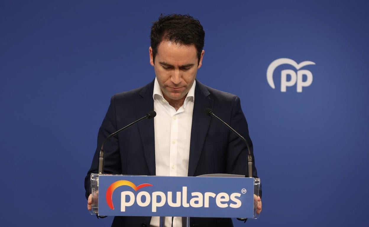 García Egea dimite y Casado prepara su salida