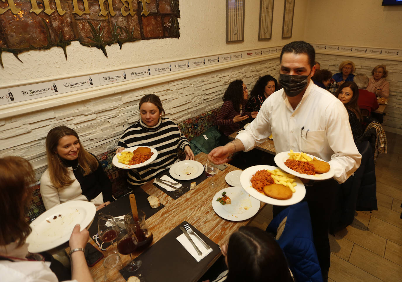 Gijón recuperó una de sus citas tradicionales. Había muchas ganas de celebrar y se notaba