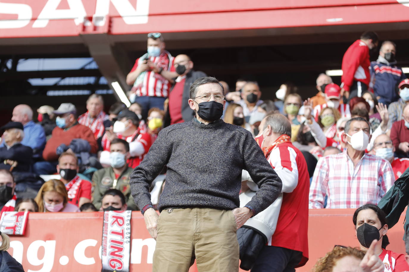 Fotos: ¿Estuviste en el Sporting - Zaragoza? ¡Búscate!