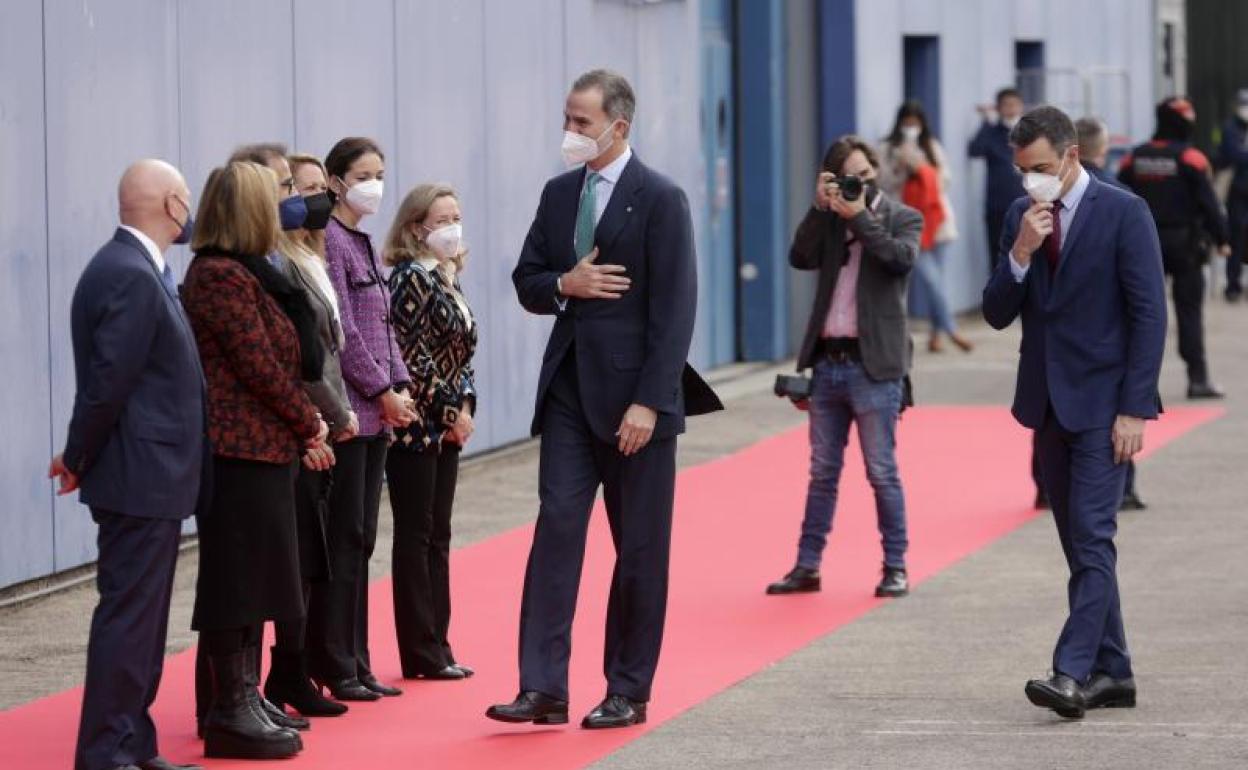 El Rey, que inaugura junto con el presidente del Gobierno, Pedro Sánchez, y el de la Generalitat, Pere Aragonès, el Mobile World Congress de Barcelona. 