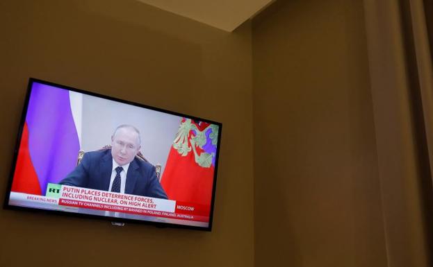 Rusia bloquea el acceso a los medios críticos con la invasión