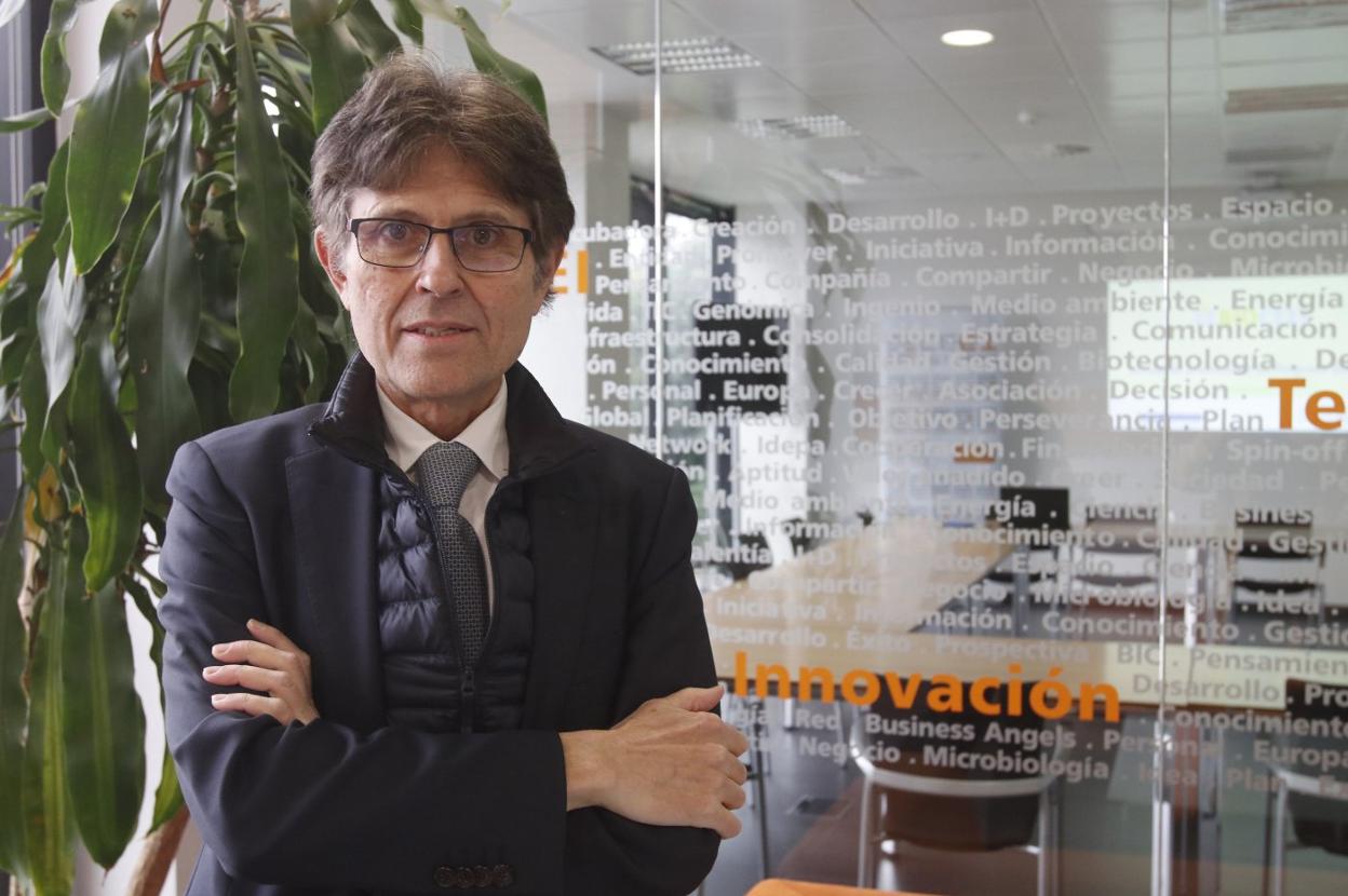 Humberto Arnés, en el Centro Europeo de Empresas e Innovación, en Llanera. 