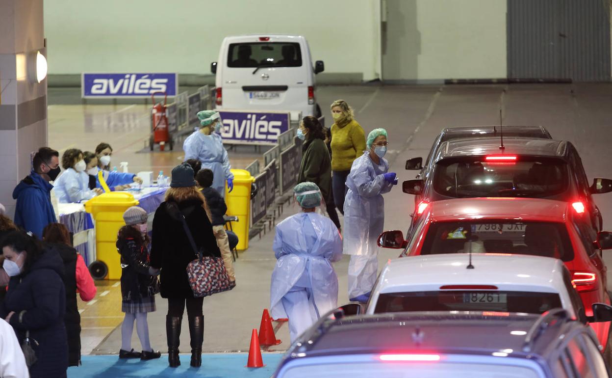 Autocovid en Avilés