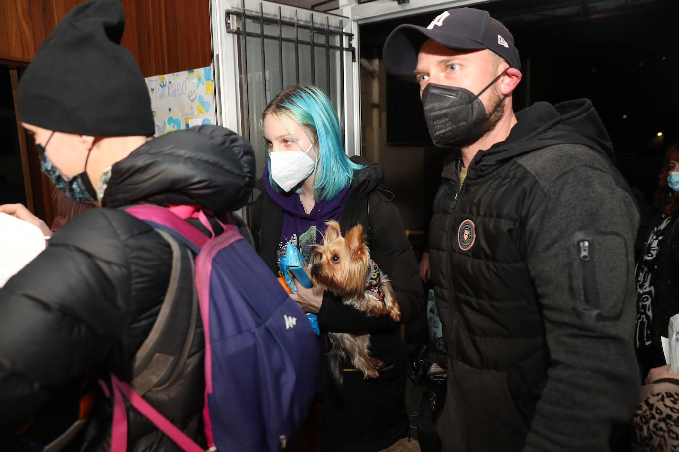 Más de 300 voluntarios han trabajado para adecuar el colegio San José para su llegada: «Hemos conseguido montar una casa para cincuenta personas en dos días»