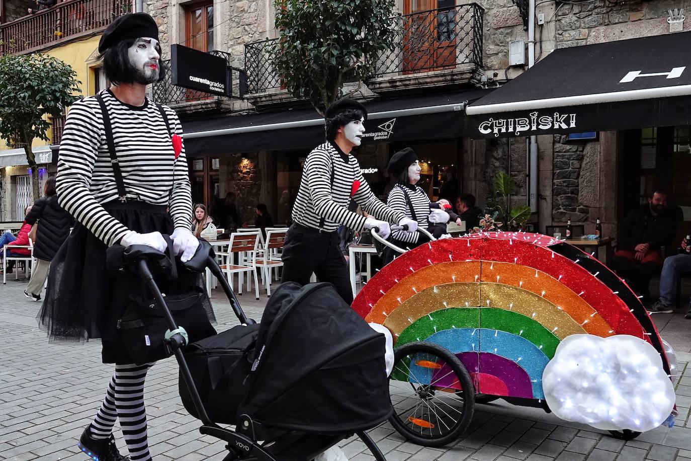 Fotos: Cangas de Onís, a tope con el Carnaval