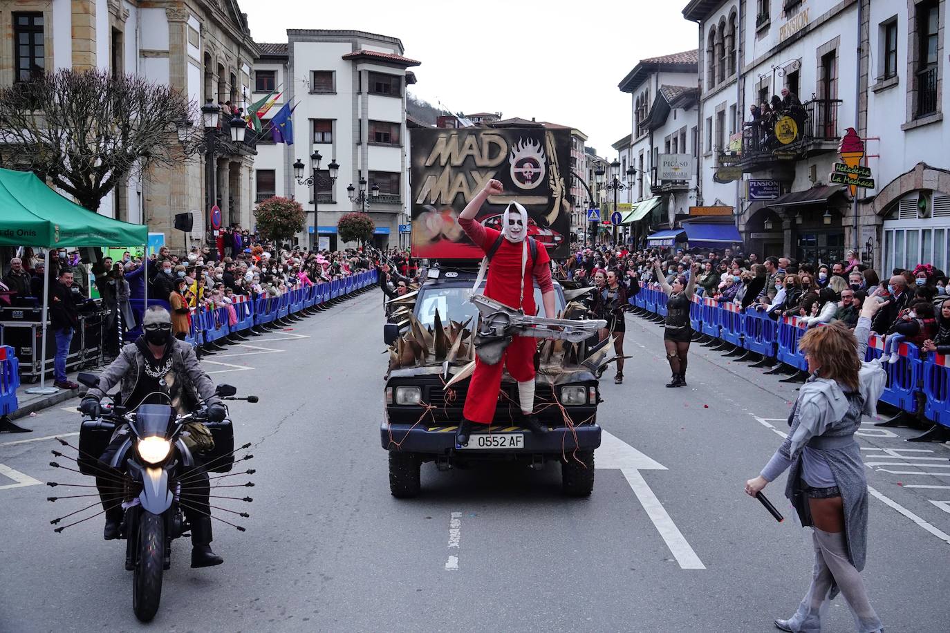 Fotos: Cangas de Onís, a tope con el Carnaval