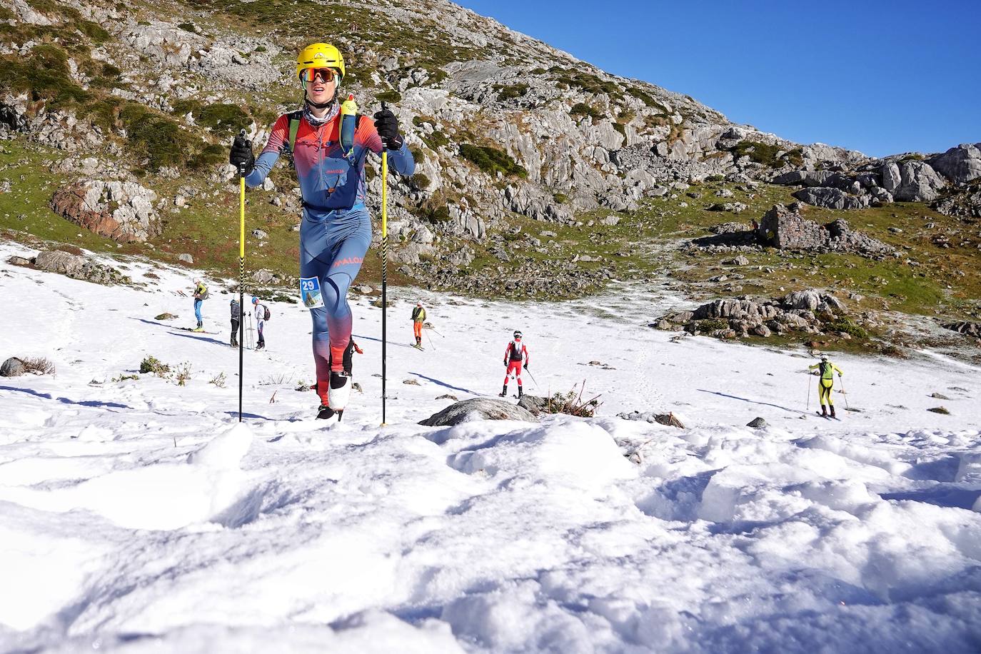 La carrera de esquí de montaña reúne este fin de semana a 120 participantes de toda España y Europa en el macizo de Andara, en los Picos