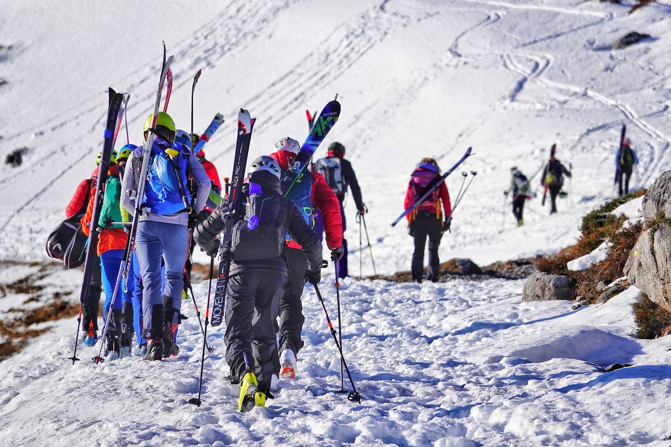 La carrera de esquí de montaña reúne este fin de semana a 120 participantes de toda España y Europa en el macizo de Andara, en los Picos