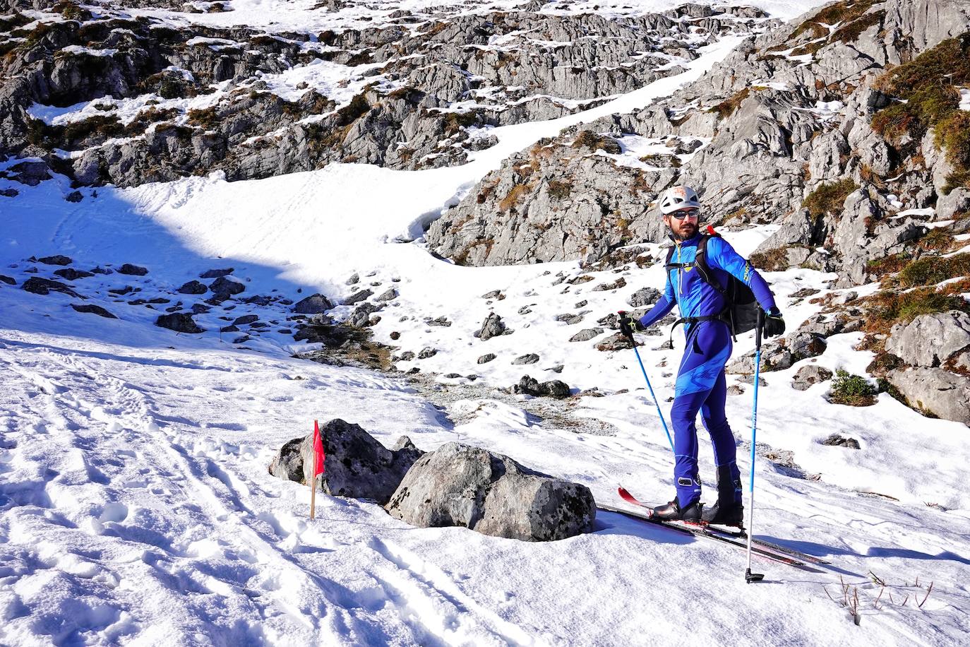 La carrera de esquí de montaña reúne este fin de semana a 120 participantes de toda España y Europa en el macizo de Andara, en los Picos