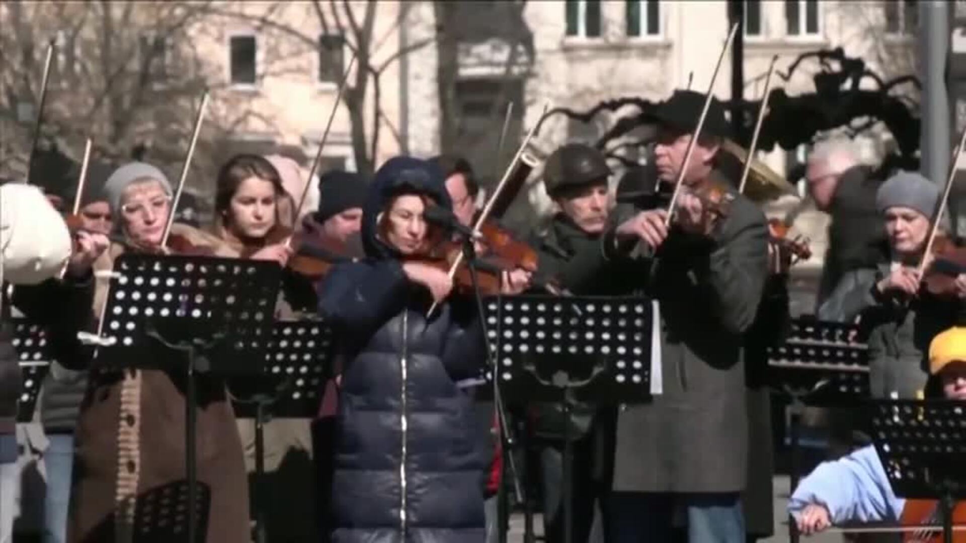 La música resuena en el corazón de Odesa para detener la guerra