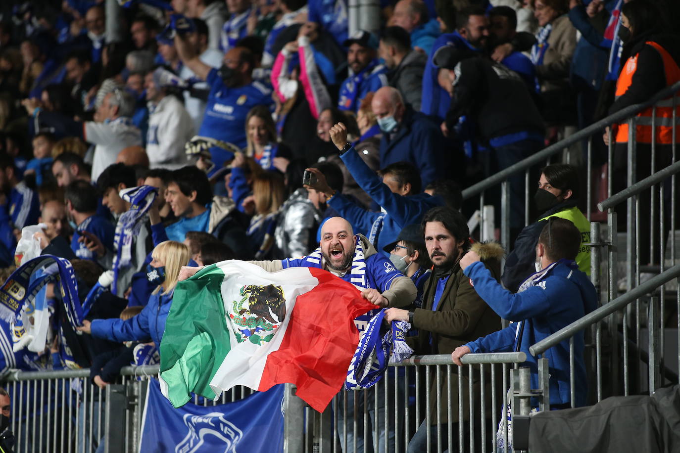 Fotos: ¿Estuviste en el Lugo - Real Oviedo? ¡Búscate!