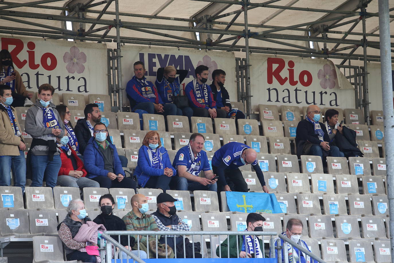 Fotos: ¿Estuviste en el Lugo - Real Oviedo? ¡Búscate!