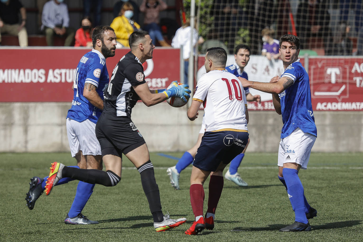 Fotos: Las mejores imágenes del Gijón Industrial-Covadonga