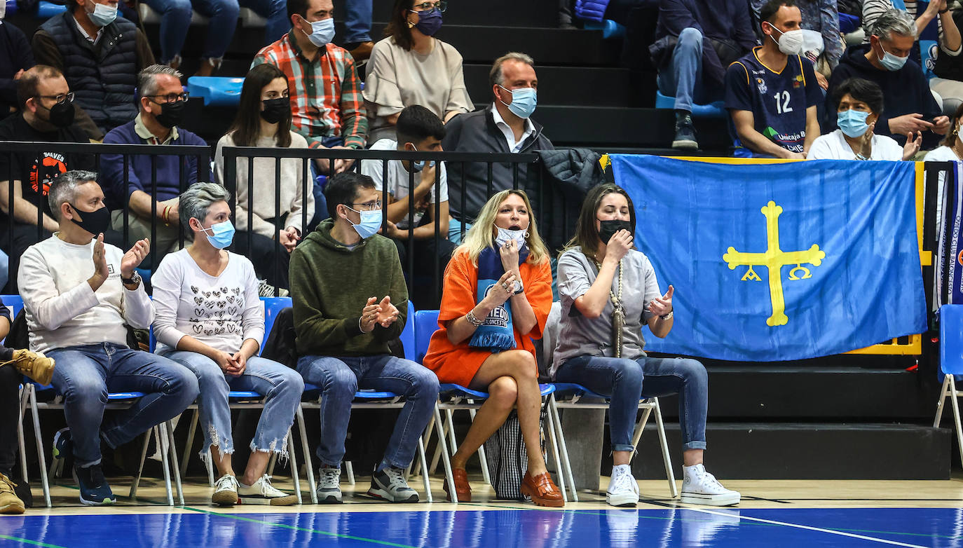 Fotos: Las mejores imágenes del Unicaja Banco Oviedo - Leyma